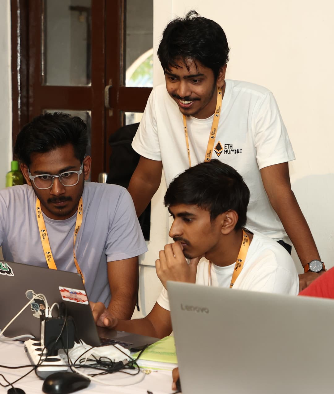 Helping out Hackers @ETHMumbai